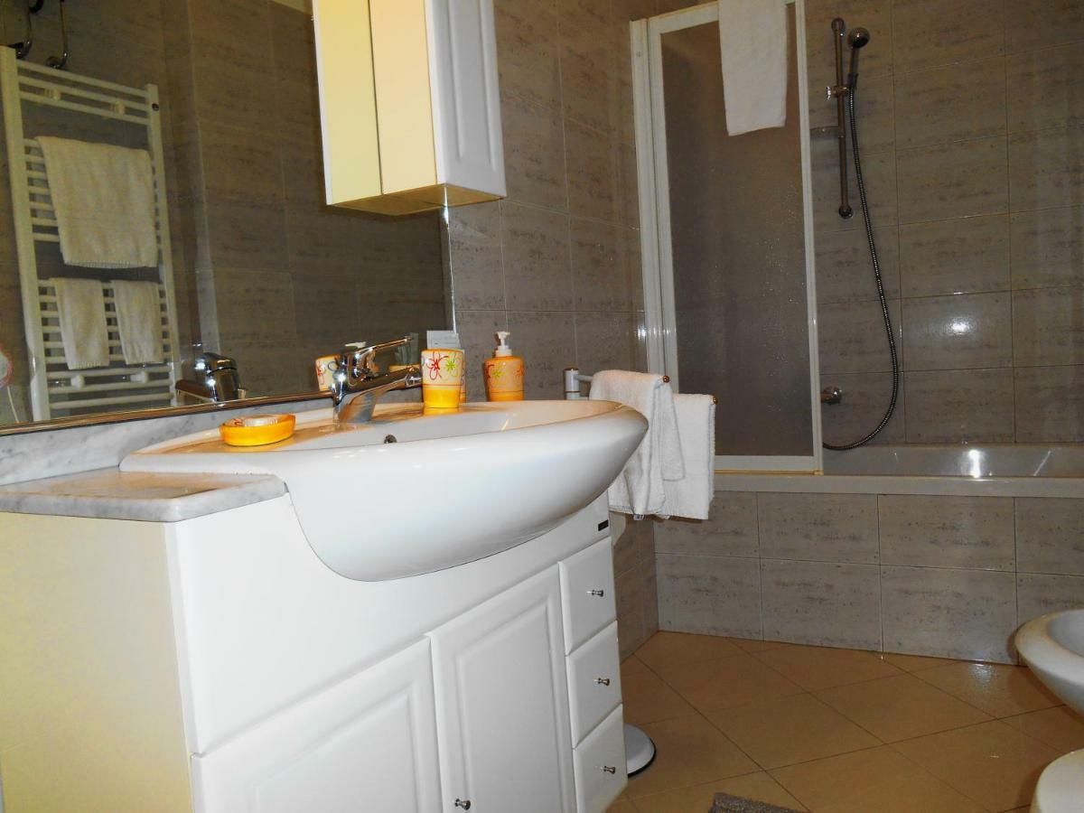 Il Cucu Bed And Breakfast Matera Ruang foto
